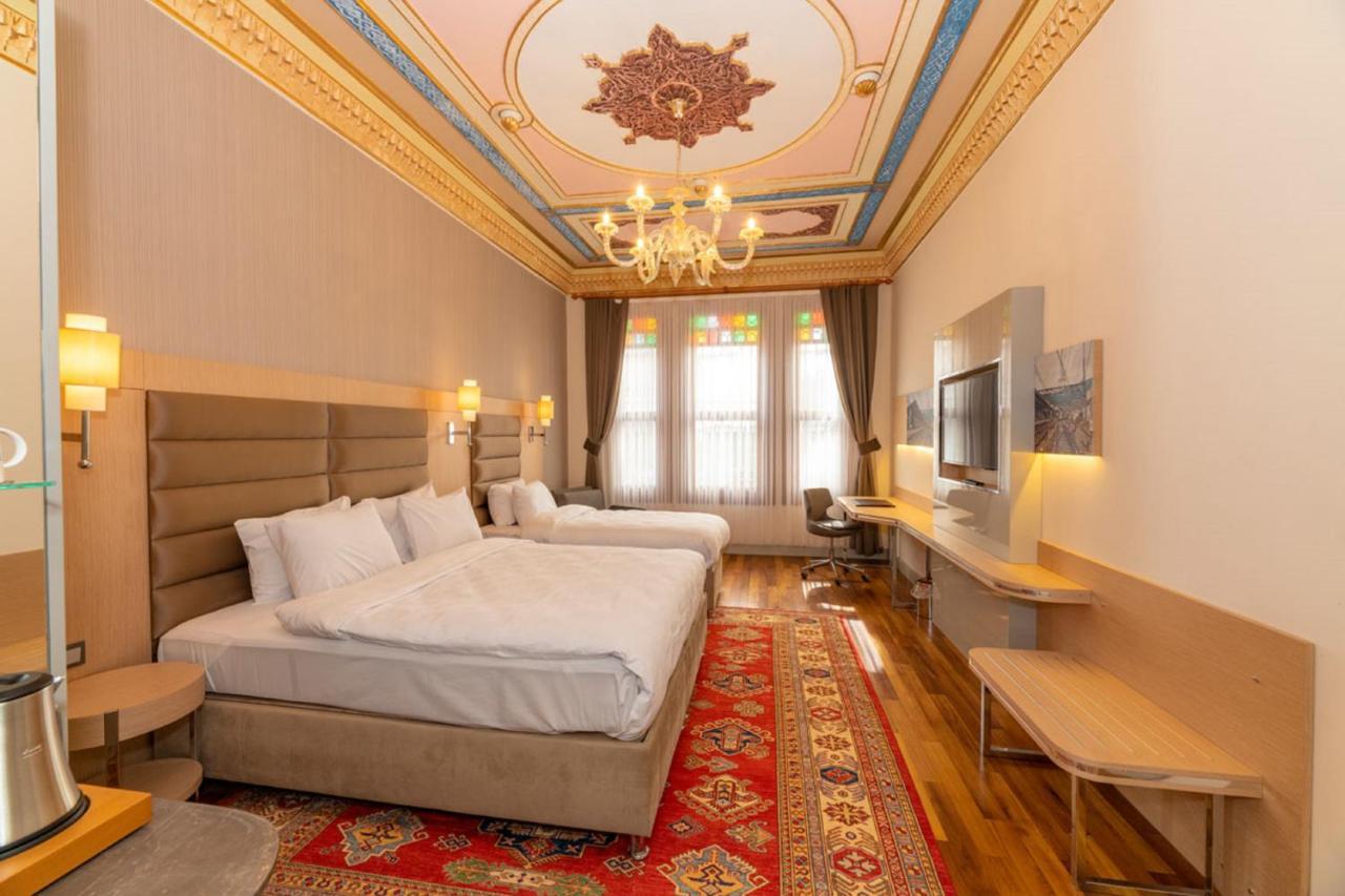 Blue Gilroy Hotel Istanbul Bagian luar foto
