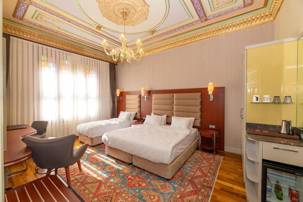 Blue Gilroy Hotel Istanbul Bagian luar foto