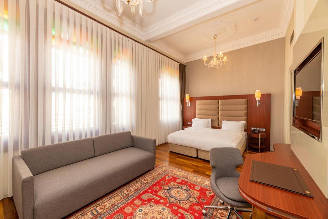Blue Gilroy Hotel Istanbul Bagian luar foto