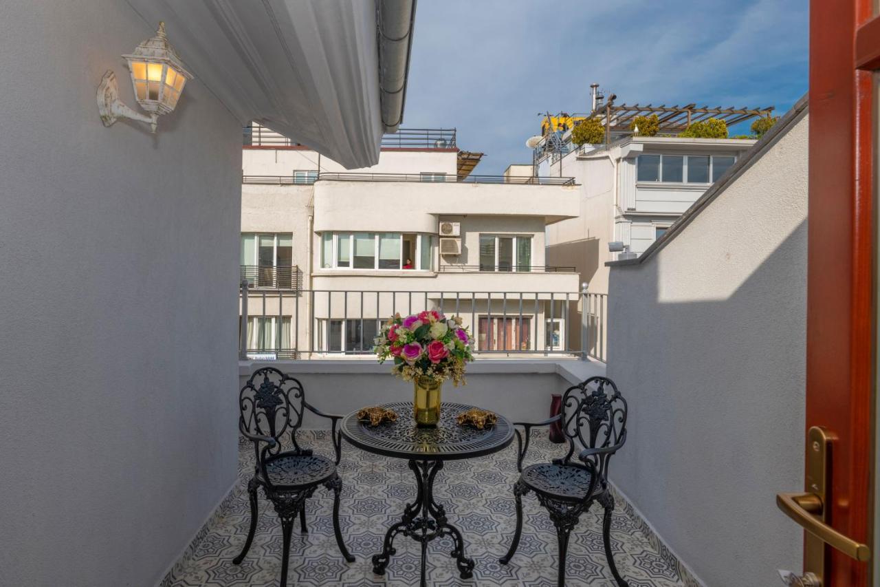 Blue Gilroy Hotel Istanbul Bagian luar foto