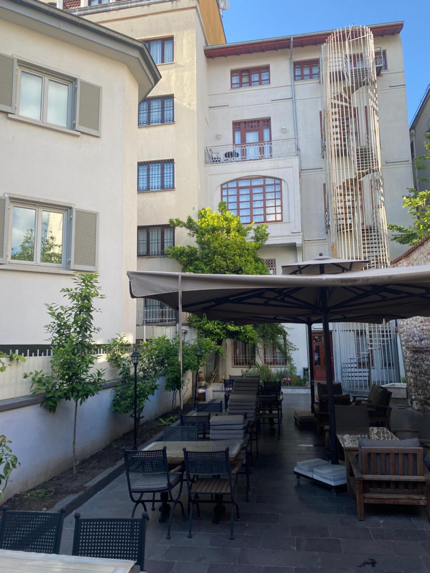 Blue Gilroy Hotel Istanbul Bagian luar foto